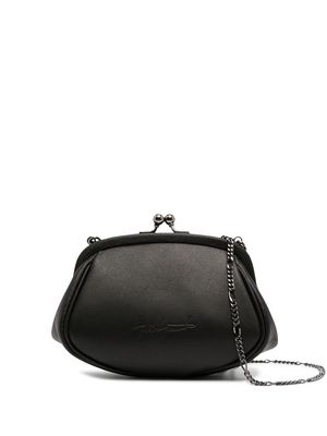 Discord Yohji Yamamoto clasp leather shoulder bag - Black