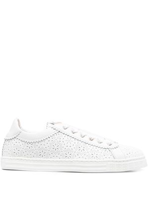 AGL lo-top leather sneakers - White AGL lo-top leather sneakers - White