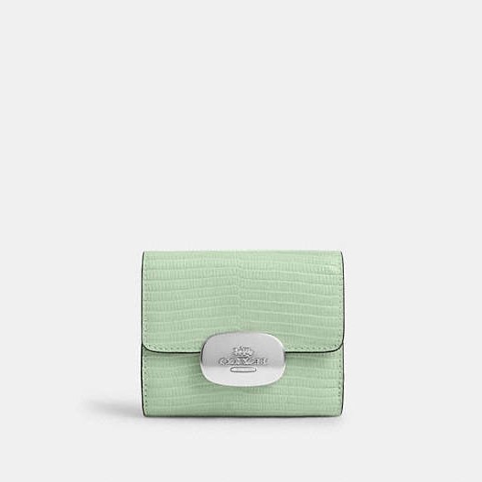 Best Wallets for Spring 2024