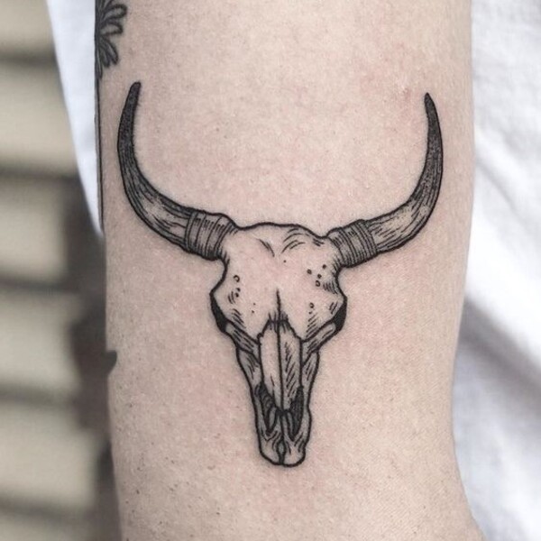 30 Best Bull Skull Tattoo Ideas 16 30 Best Bull Skull Tattoo Ideas