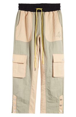 DIET STARTS MONDAY Colorblock Nylon Cargo Pants in Grey/Tan