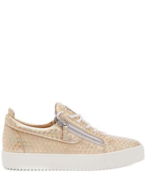 Giuseppe Zanotti Gail Kaleido metallic sneakers - Gold