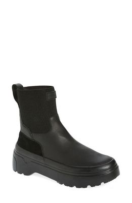 Hunter Explorer Lug Chelsea Boot in Black