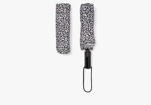Kate Spade Leopard Heart Travel Umbrella, Black