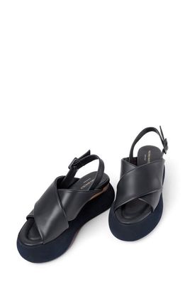 Paloma Barcelo Aidene Slingback Platform Sandal in Navy