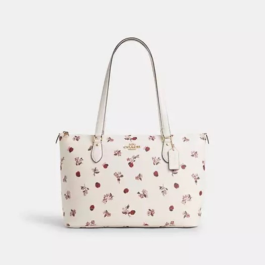 Spring Gift Guide for Women