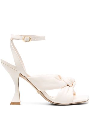 Stuart Weitzman knot-detail leather sandals - White